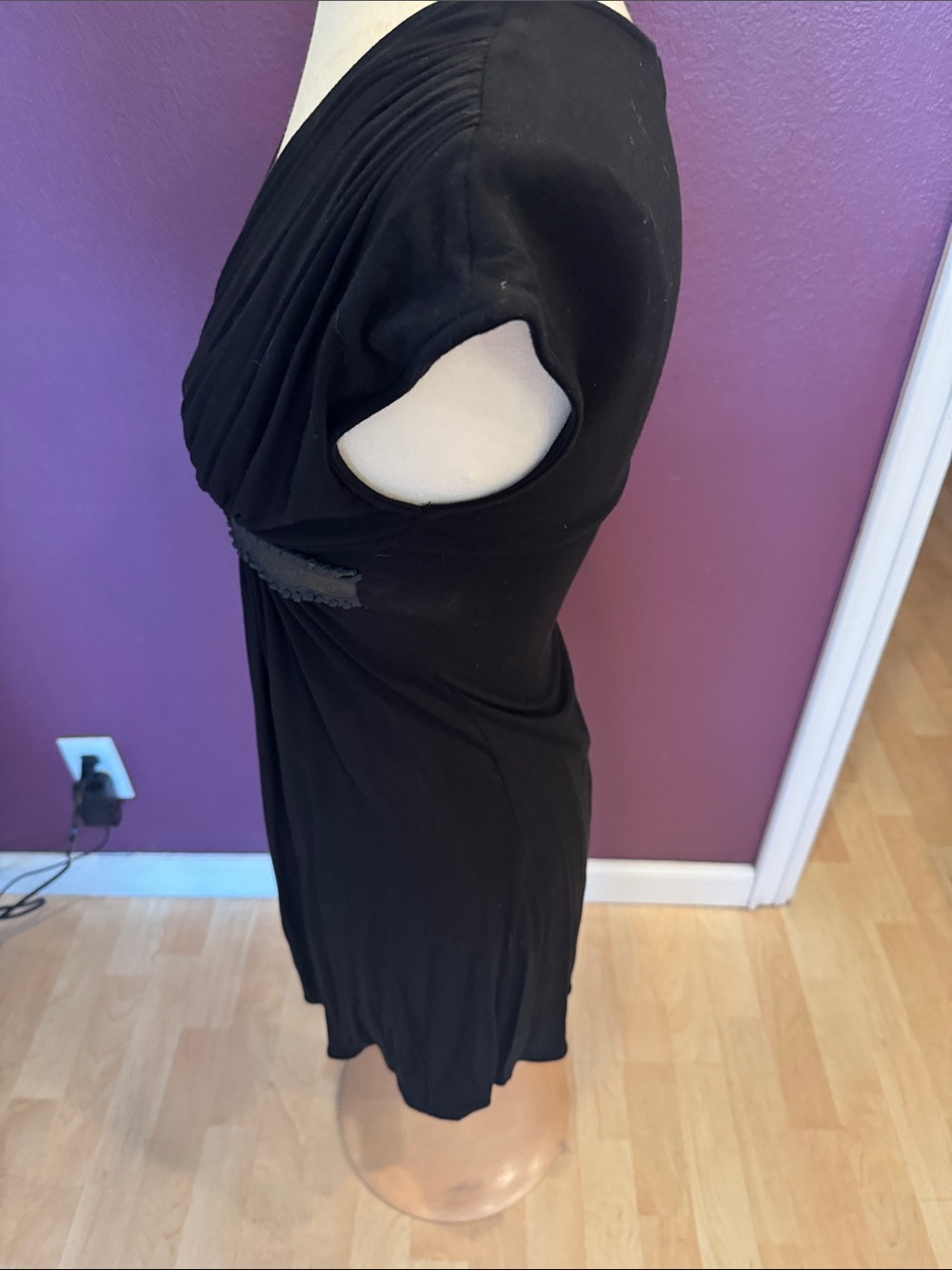 Sky Black V‑Neck Tunic with Turquoise Medallion - Picture 5 of 10